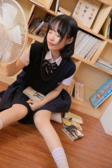 闭嘴花美男乐队